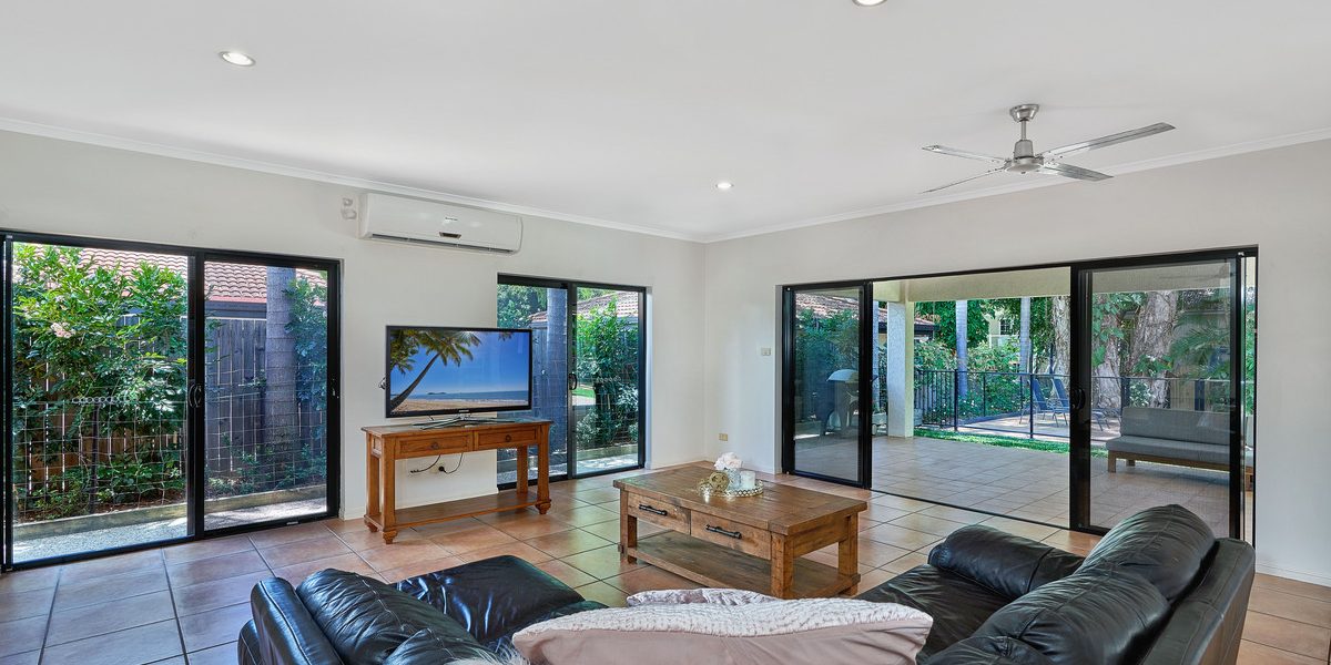 20 Batt Street, Clifton Beach, QLD 4879 AUS