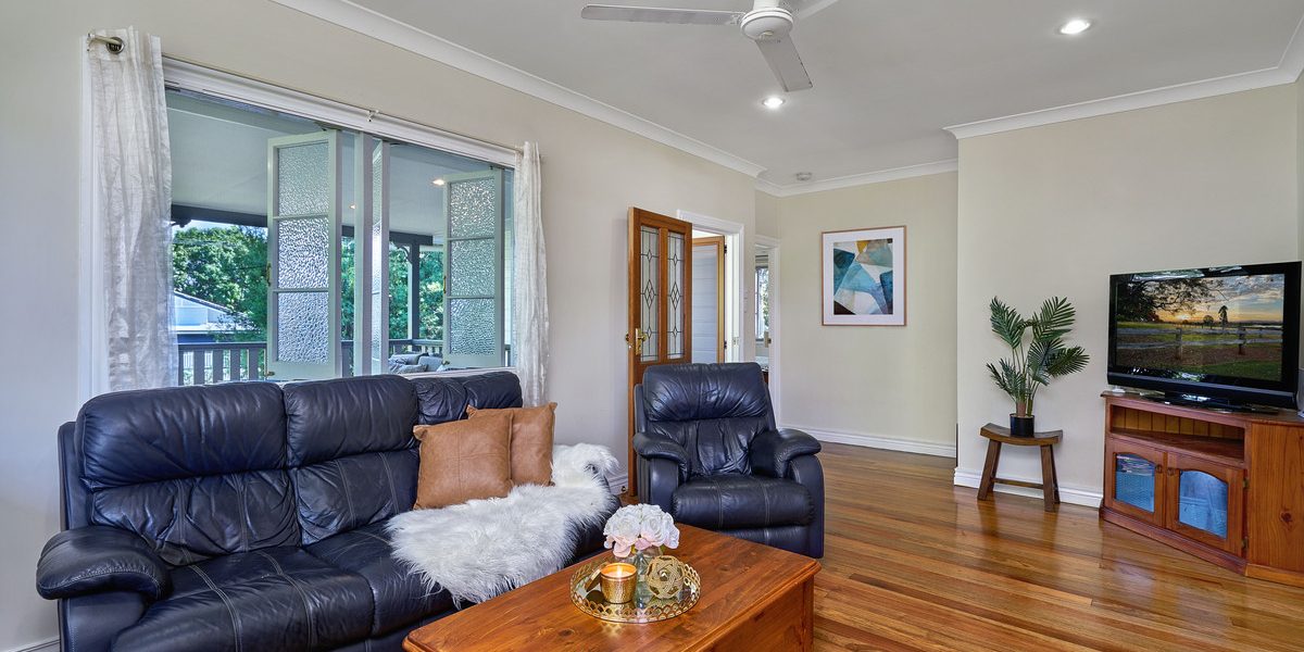 15 Old Smithfield Road, Freshwater, QLD 4870 AUS