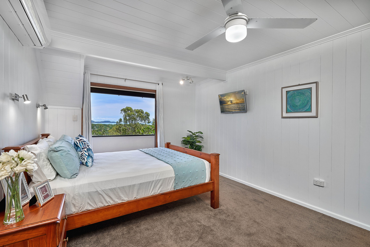 1 Kiriwina Close, Trinity Beach, QLD 4879 AUS