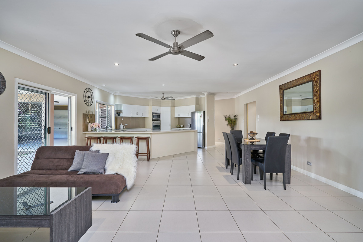 20 Isaac Smith Close, Kewarra Beach, QLD 4879 AUS