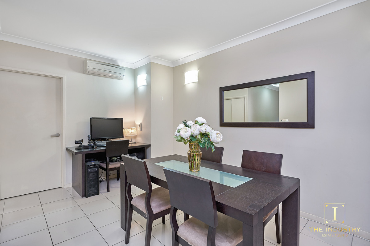 512/12-21 Gregory Street, Westcourt, QLD 4870 AUS