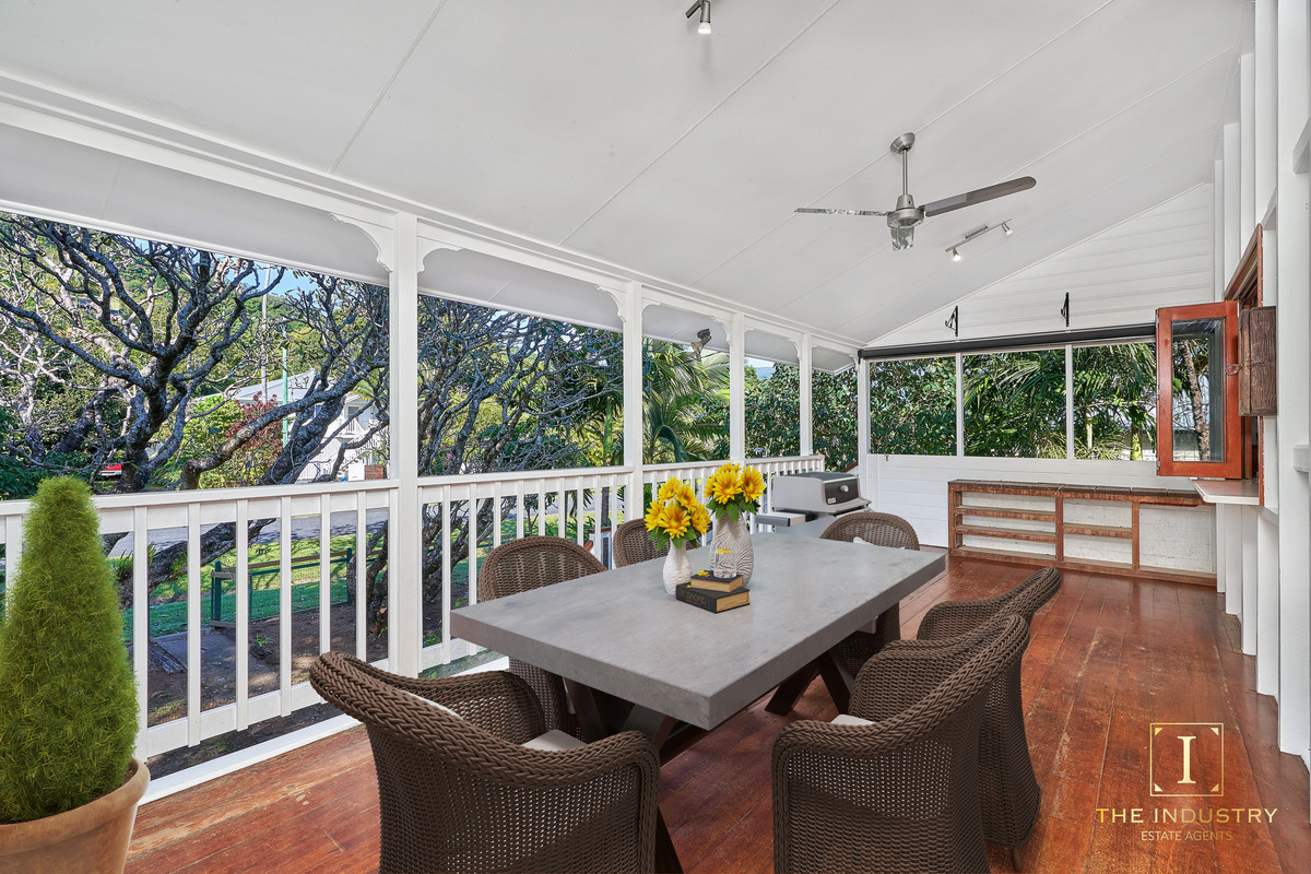 8 Marett Street, Stratford, QLD 4870 AUS