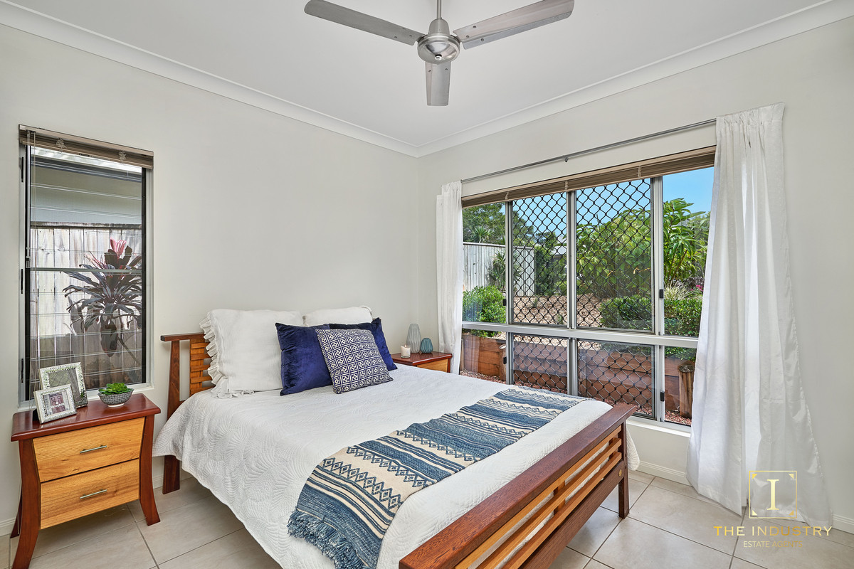 10 Barnacle Street, Trinity Beach, QLD 4879 AUS