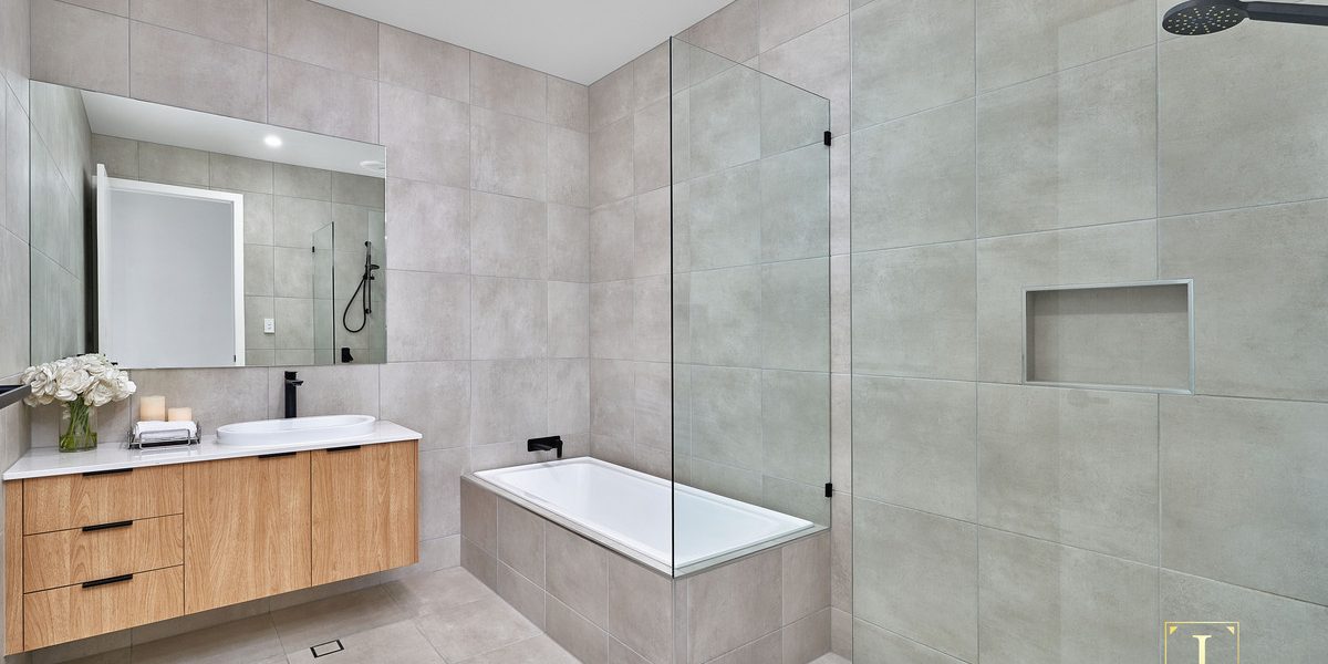6 Headsail Drive, Trinity Beach, QLD 4879 AUS