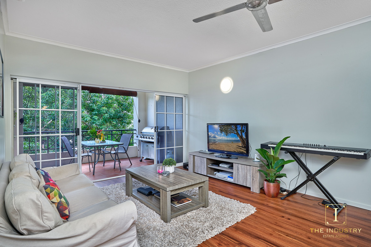 32/327-329 Lake Street, Cairns North, QLD 4870 AUS