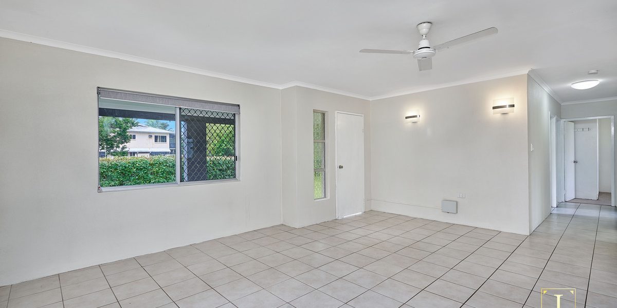 5 Mahogany Street, Manoora, QLD 4870 AUS