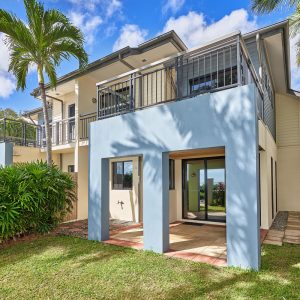 9/5-7 Arlington Esplanade, Clifton Beach, QLD 4879 AUS
