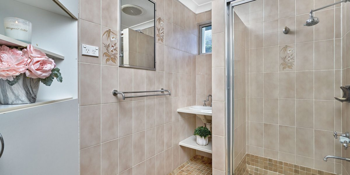 4/4 Crathern Close, Edge Hill, QLD 4870 AUS