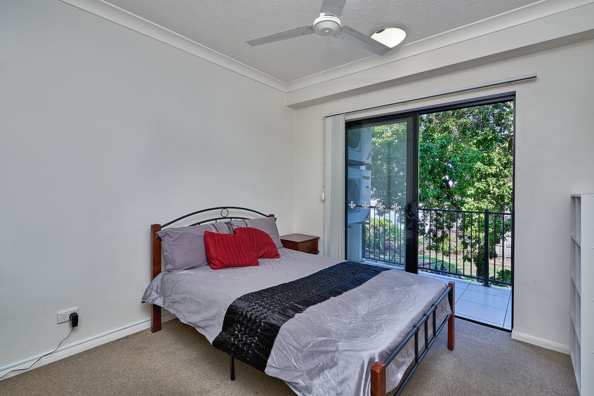 5/136-138 Buchan Street, Bungalow, QLD 4870 AUS