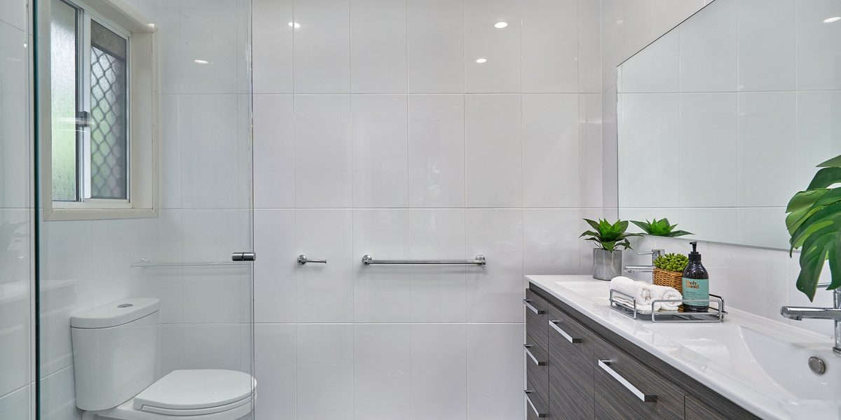 15 Beaver Street, Clifton Beach, QLD 4879 AUS