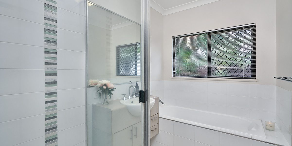 32 Quartzborough Promenade, Trinity Park, QLD 4879 AUS