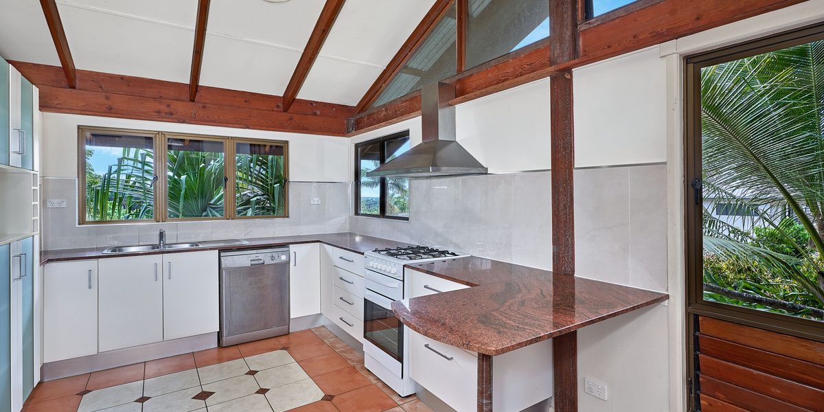 1 Langsat Close, Smithfield, QLD 4878 AUS