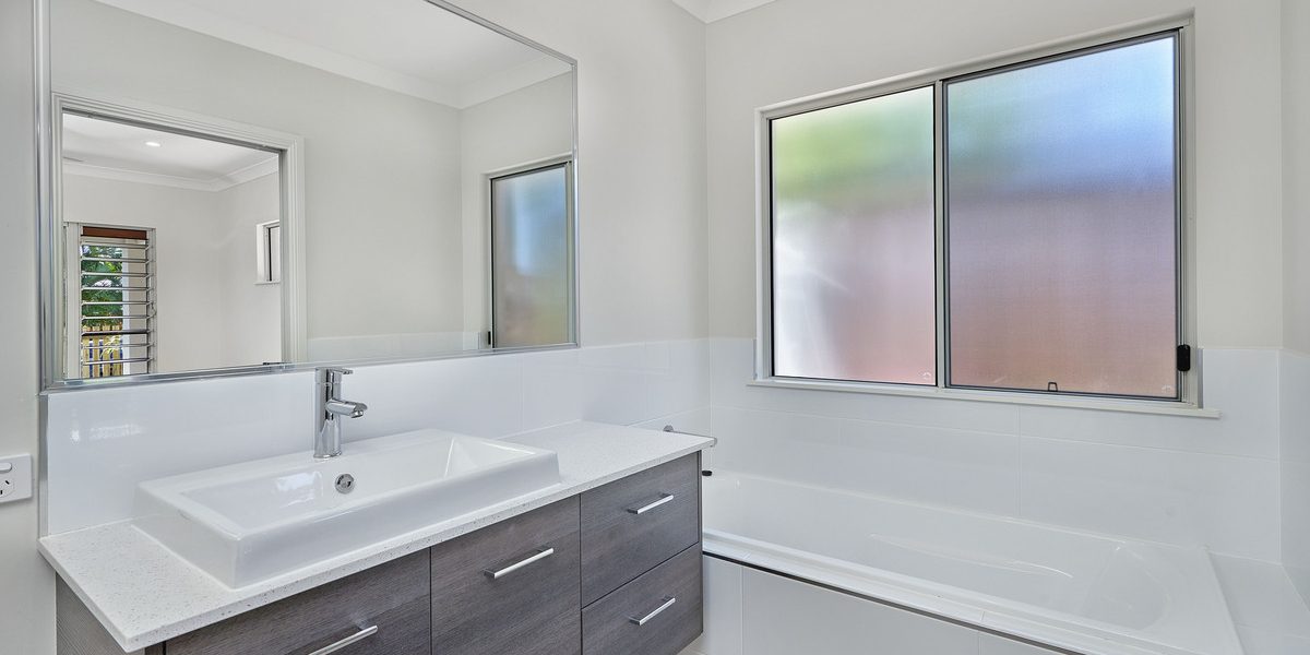 35 Beaver Street, Clifton Beach, QLD 4879 AUS