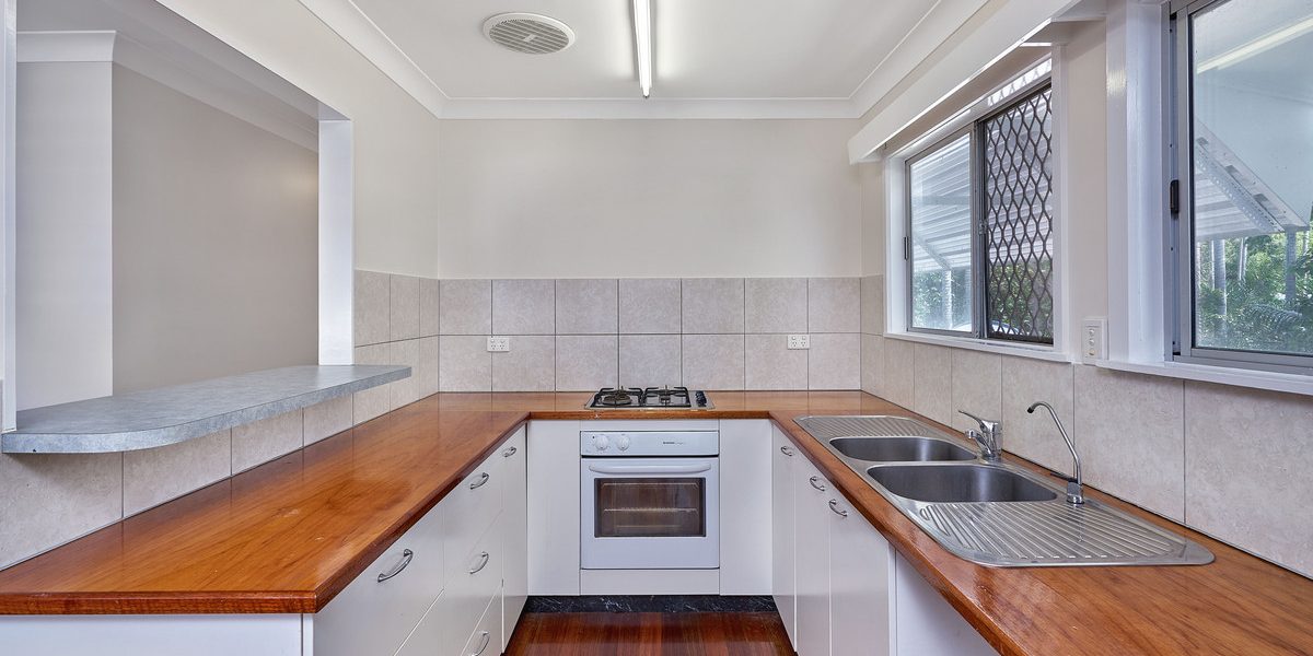 87-89 Mayers Street, Manoora, QLD 4870 AUS