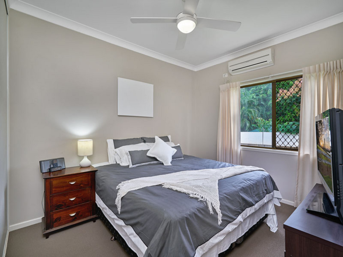 26 Adam Drive, Brinsmead, QLD 4870 AUS