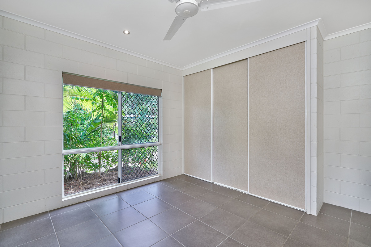 1/14 Scarborough Close, Kewarra Beach, QLD 4879 AUS