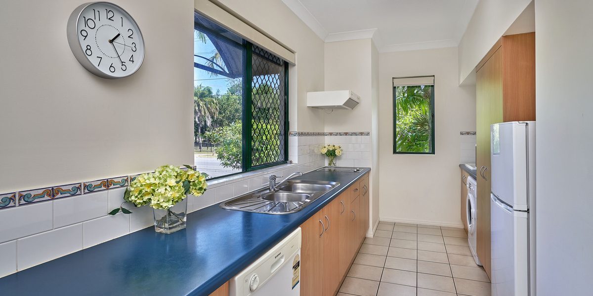 14/186-188 McLeod Street, Cairns North, QLD 4870 AUS