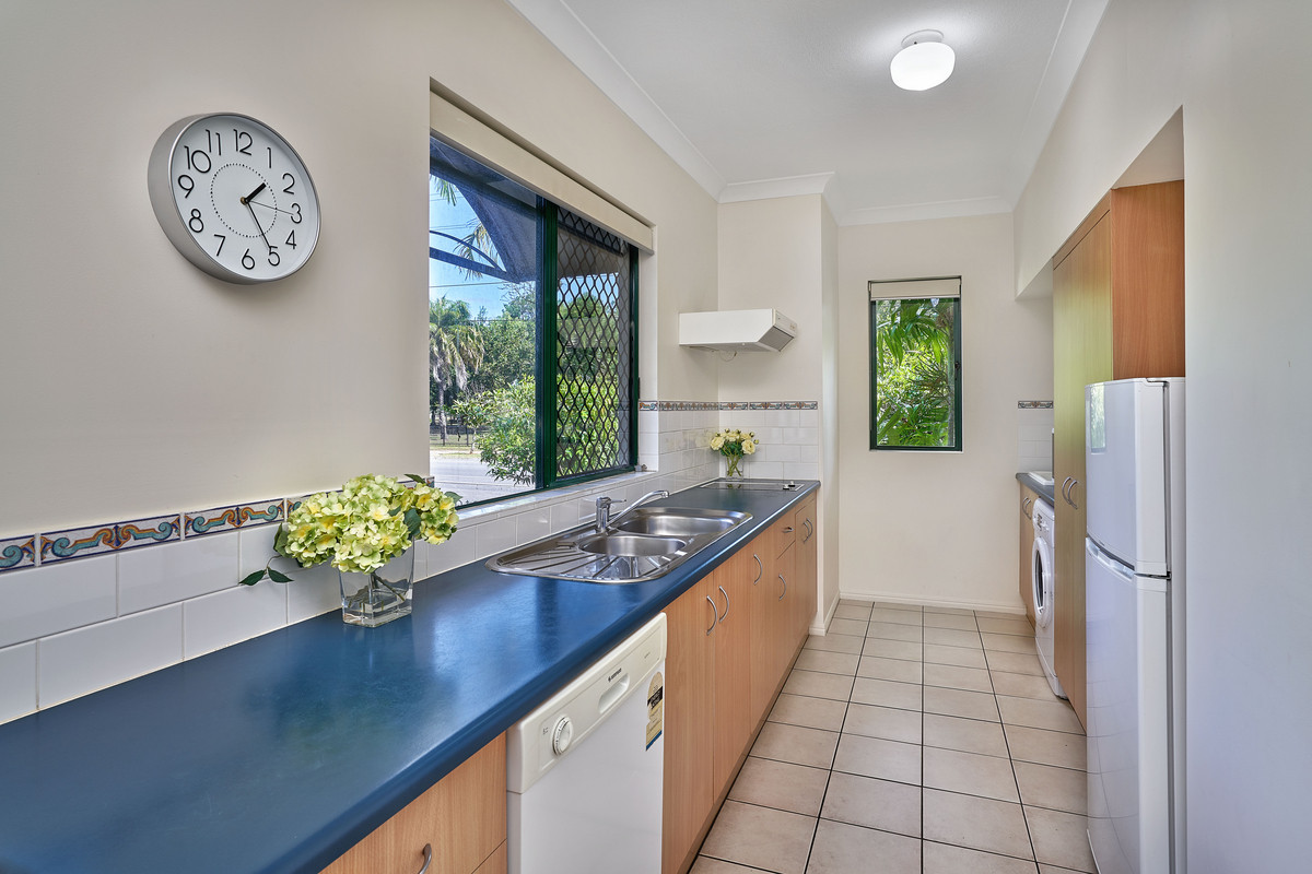 14/186-188 McLeod Street, Cairns North, QLD 4870 AUS