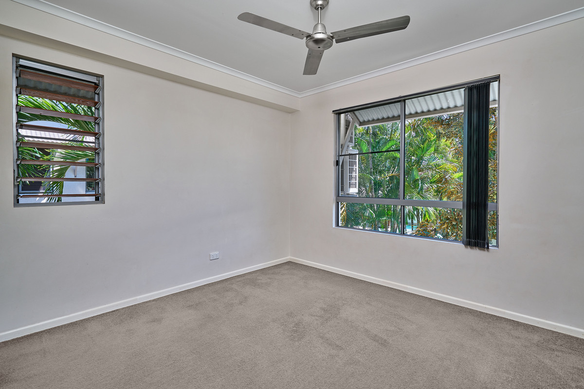 10/242 Grafton Street, Cairns North, QLD 4870 AUS