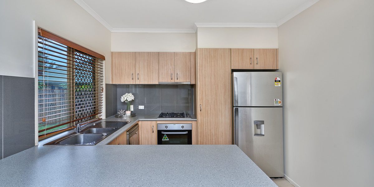 5 Sherwood Close, Brinsmead, QLD 4870 AUS