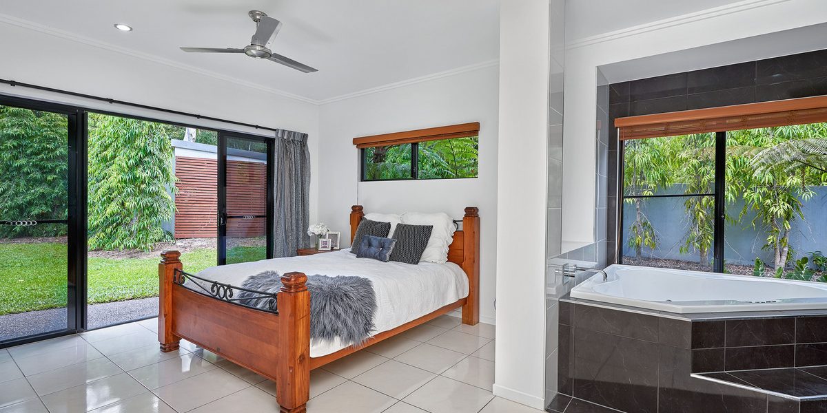 20 Megalong Close, Smithfield, QLD 4878 AUS