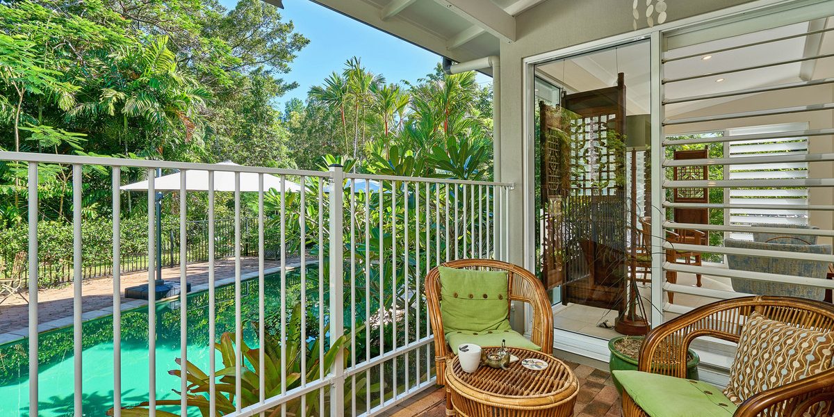 27 Nicholas Street, Clifton Beach, QLD 4879 AUS