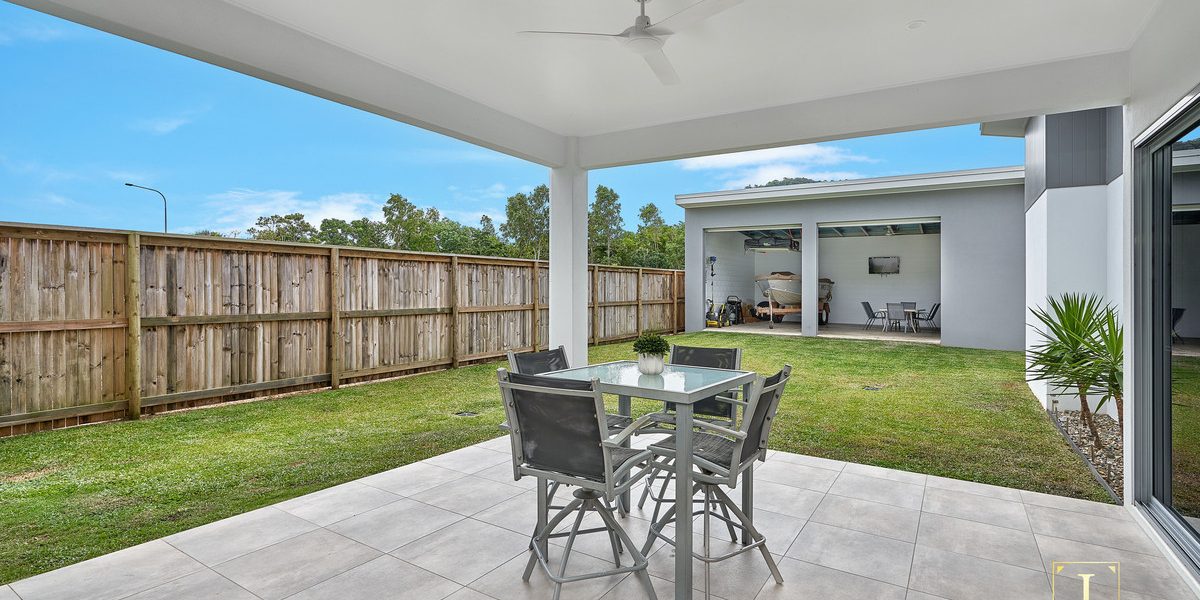 6 Headsail Drive, Trinity Beach, QLD 4879 AUS