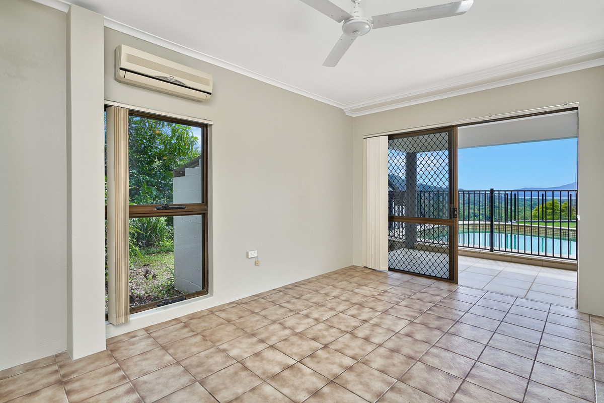 13 Panoramic Place, Whitfield, QLD 4870 AUS