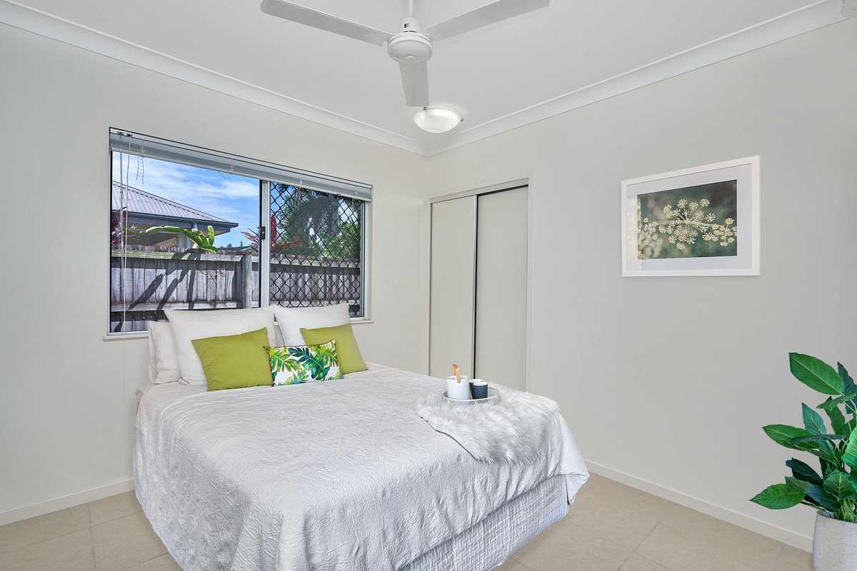 17 Fossilbrook Bend, Trinity Park, QLD 4879 AUS