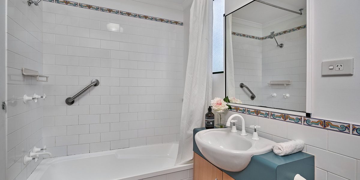 14/186-188 McLeod Street, Cairns North, QLD 4870 AUS