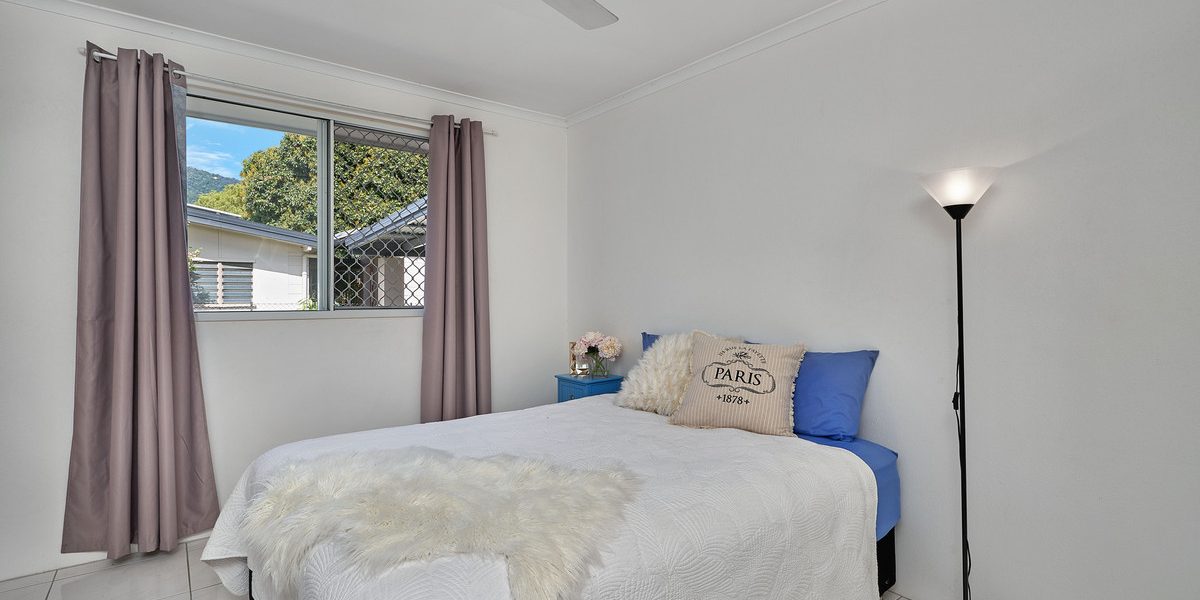 27 Yurongi Street, Caravonica, QLD 4878 AUS