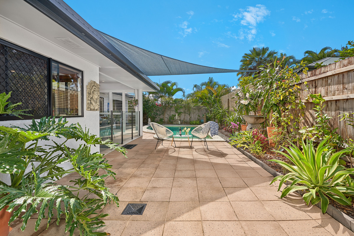 16 Narabeen Street, Kewarra Beach, QLD 4879 AUS