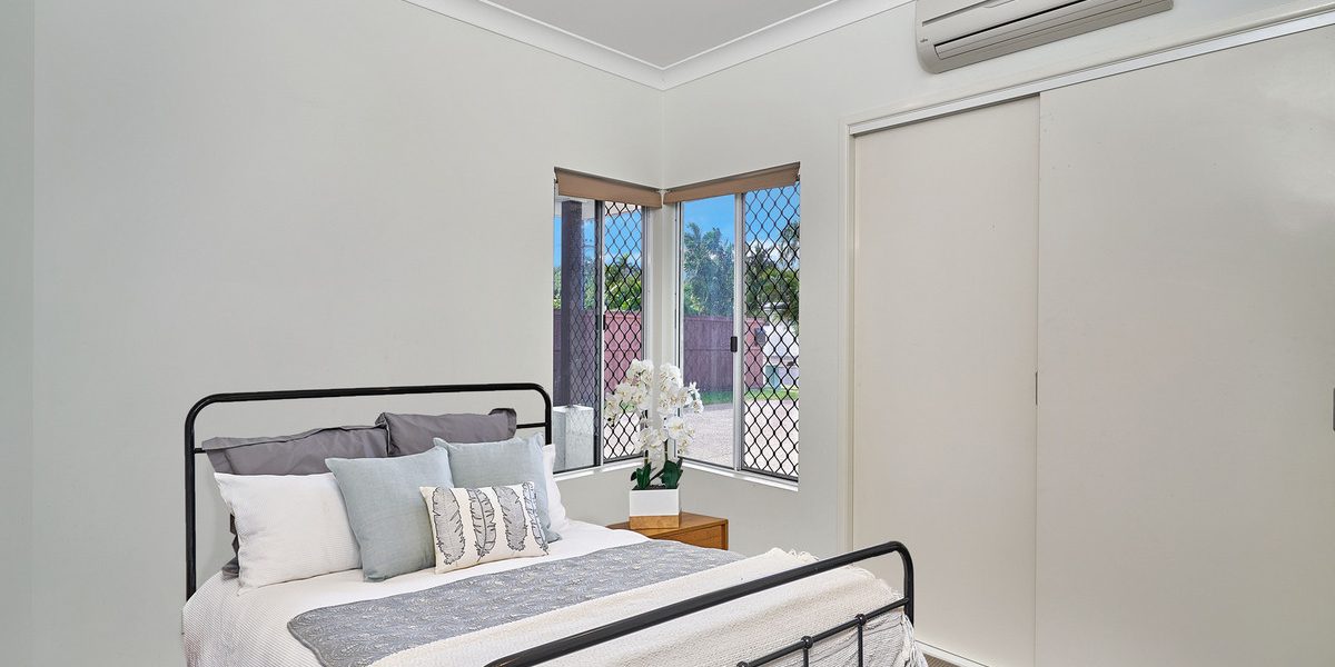 28 Saint Crispin Street, Clifton Beach, QLD 4879 AUS