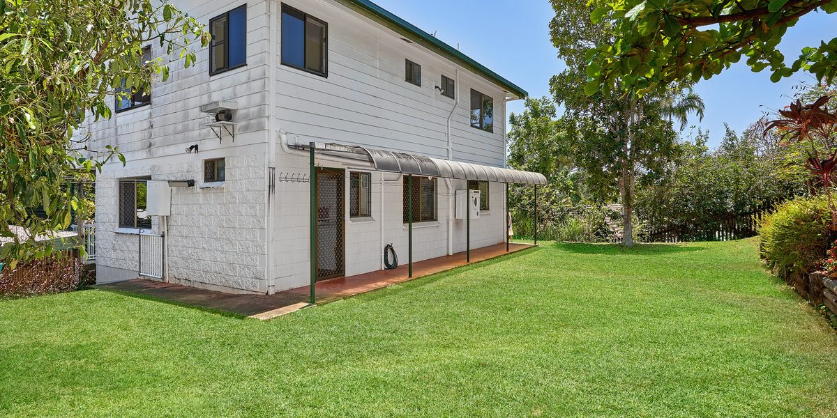 37 Moresby Street, Trinity Beach, QLD 4879 AUS
