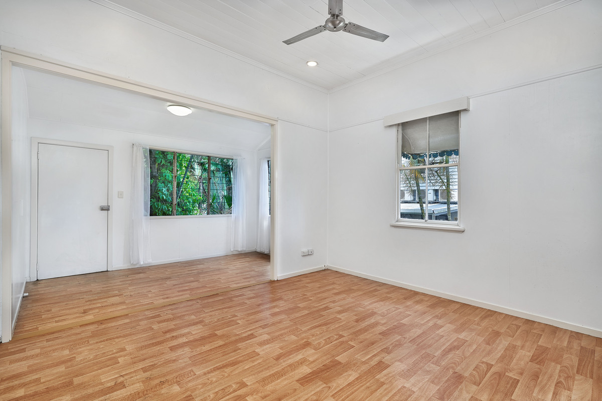 193 Martyn Street, Manunda, QLD 4870 AUS