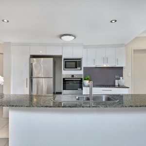 7/242 Grafton Street, Cairns North, QLD 4870 AUS