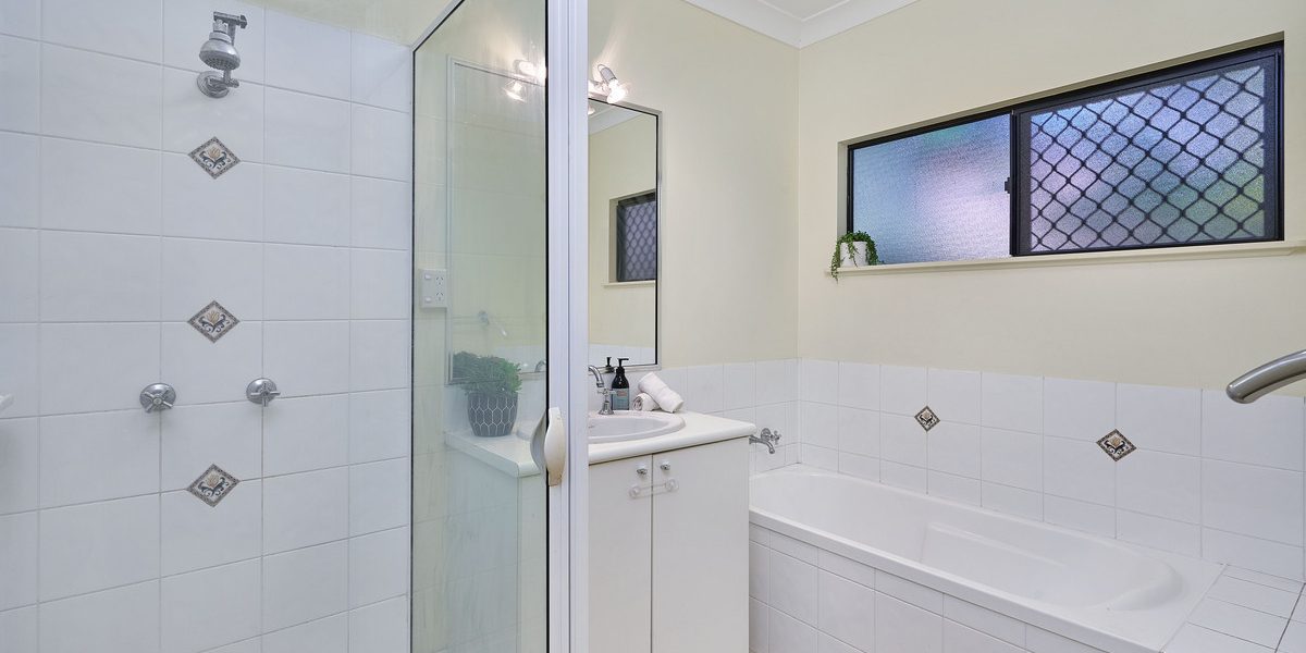 12 Tribulation Close, Kewarra Beach, QLD 4879 AUS