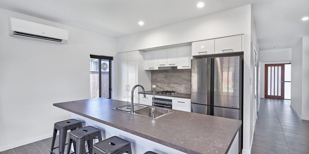 5 Midship Street, Trinity Beach, QLD 4879 AUS