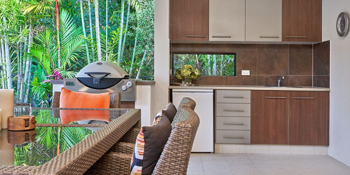 8 Kaban Grove, Trinity Park, QLD 4879 AUS
