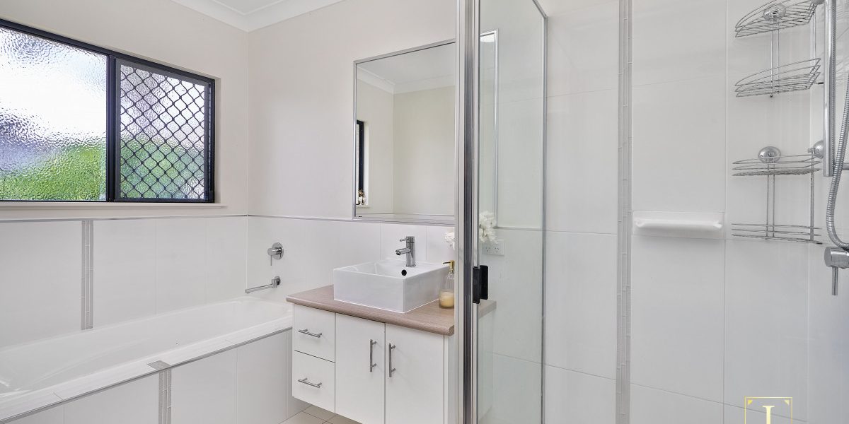 8 Sandridge Way, Smithfield, QLD 4878 AUS