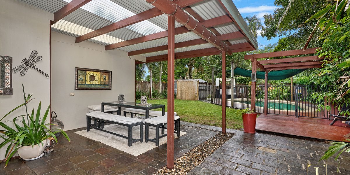 39 Machans Street, Machans Beach, QLD 4878 AUS