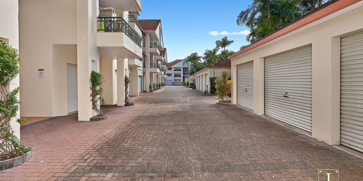 33/327-329 Lake Street, Cairns North, QLD 4870 AUS
