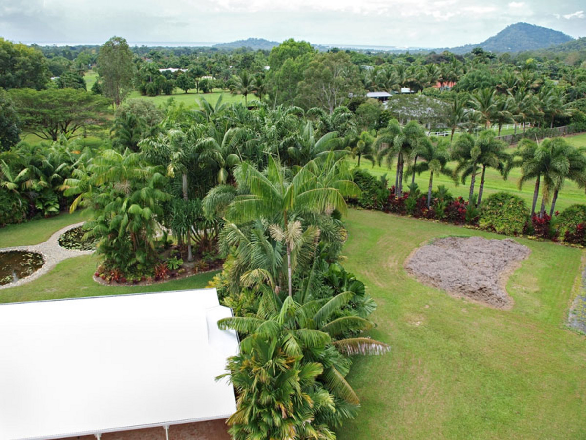 76-78 James Cook Drive, Kewarra Beach, QLD 4879 AUS
