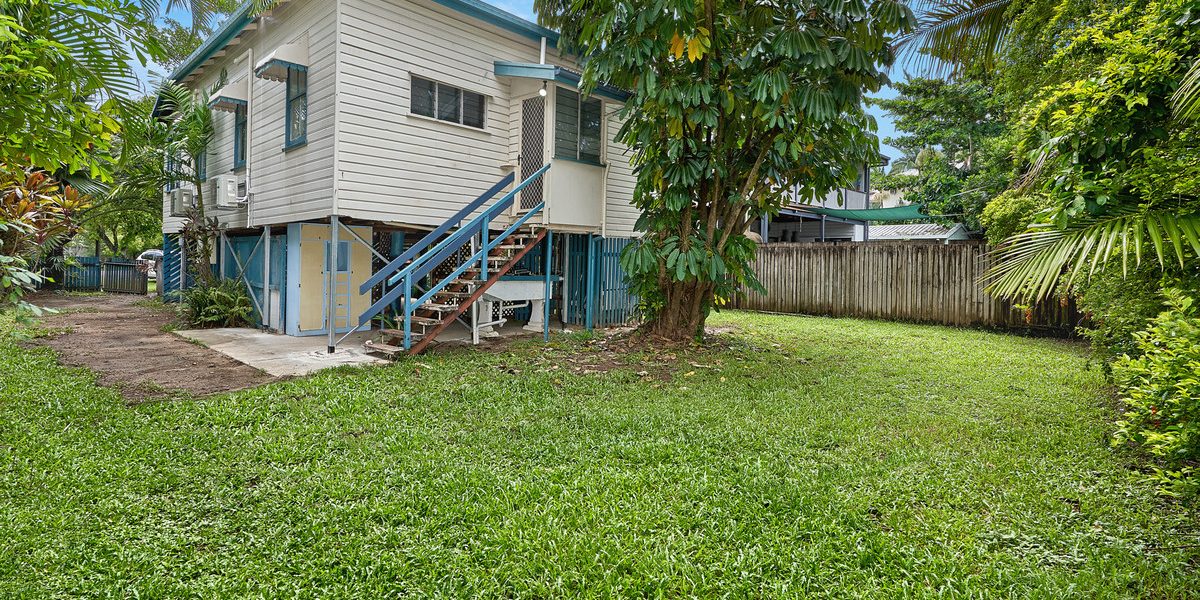 193 Martyn Street, Manunda, QLD 4870 AUS