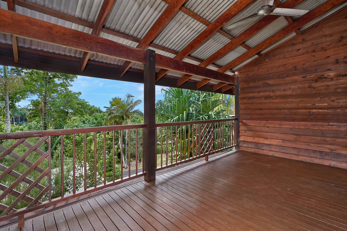 1 Langsat Close, Smithfield, QLD 4878 AUS