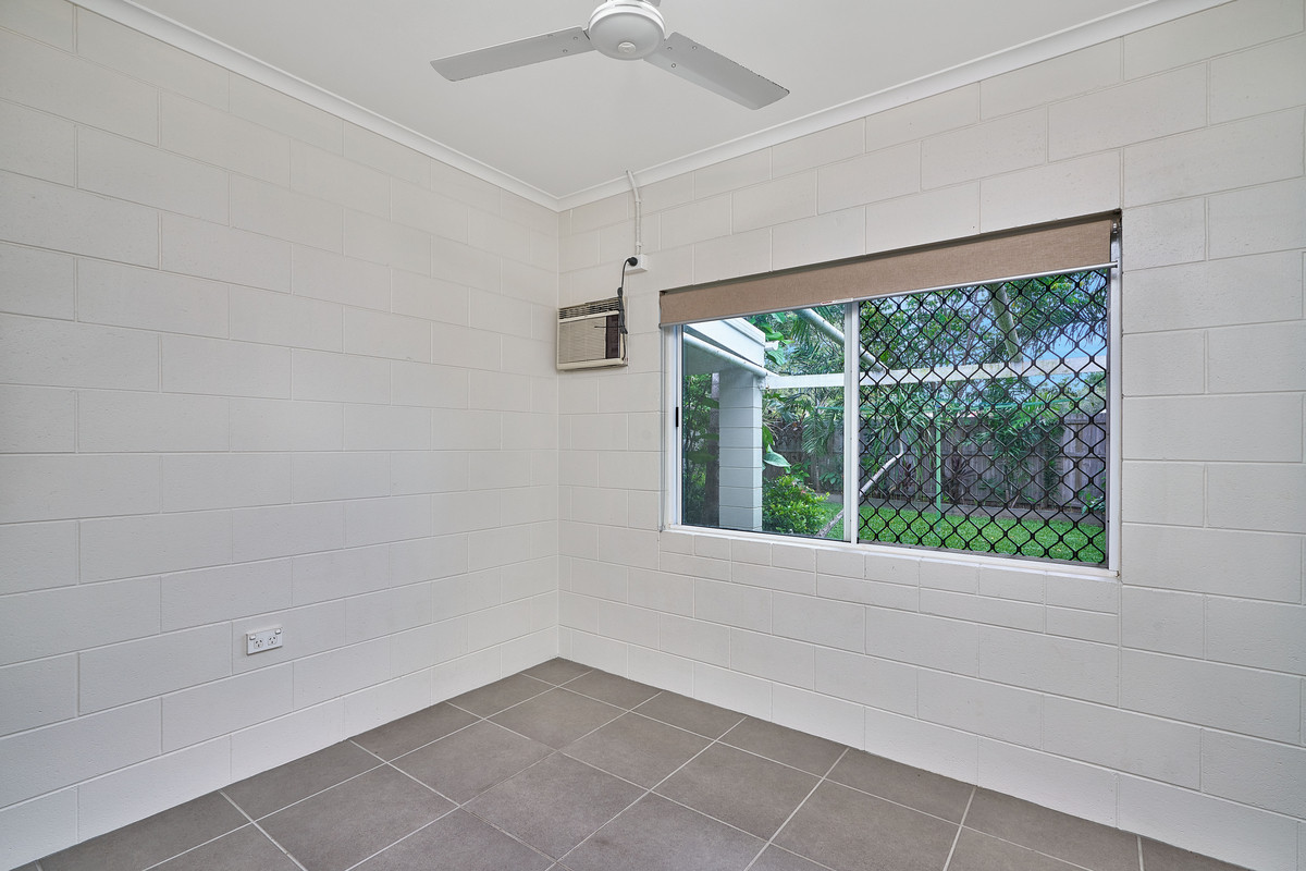 1/14 Scarborough Close, Kewarra Beach, QLD 4879 AUS