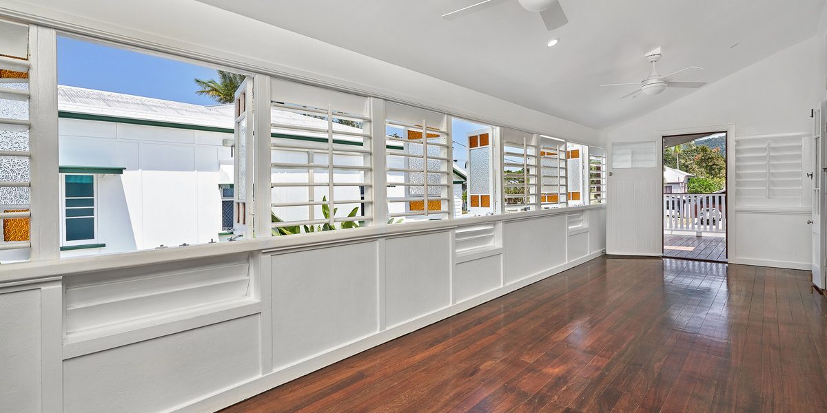 29 Smith Street, Cairns North, QLD 4870 AUS