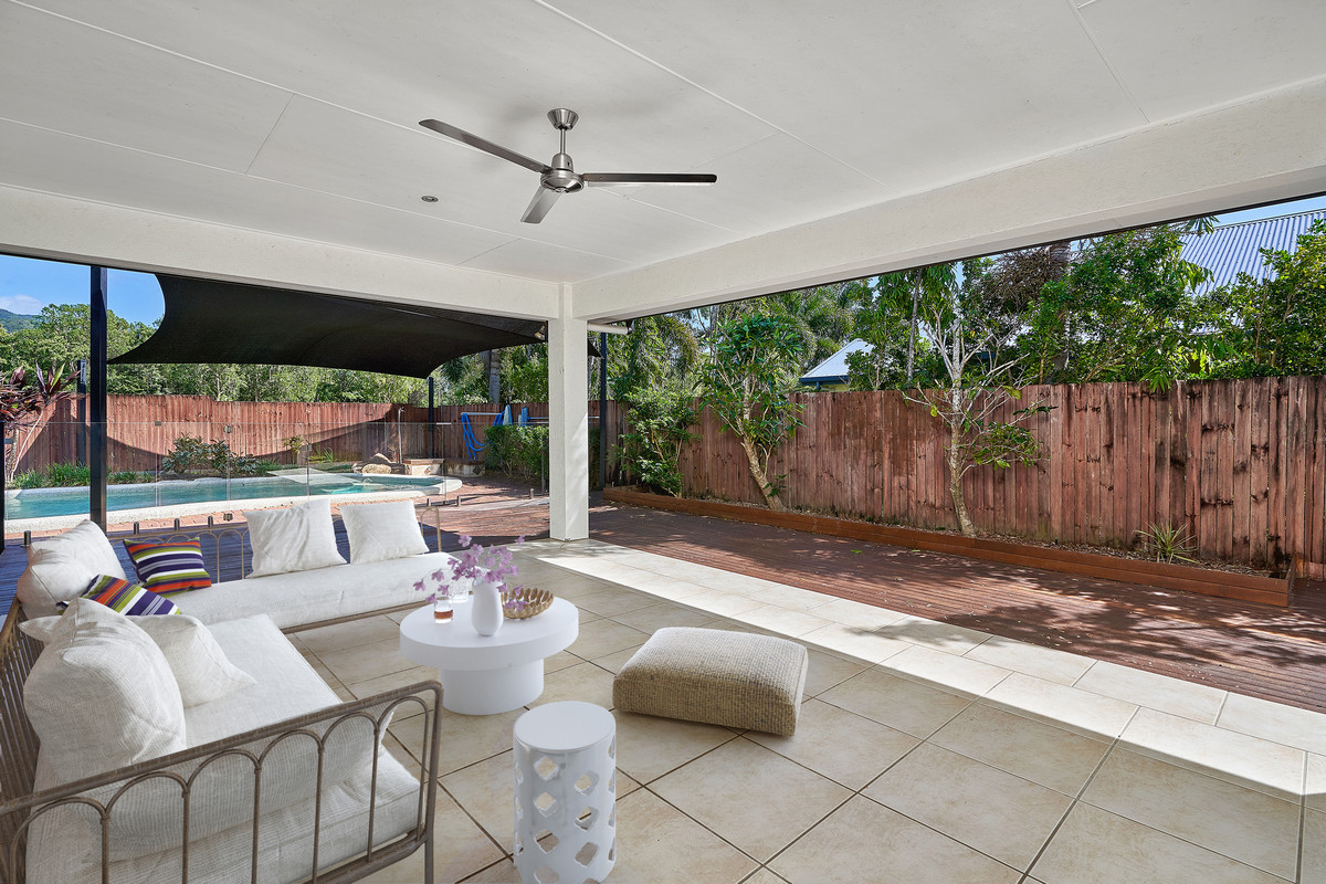 22 Monterey Street, Kewarra Beach, QLD 4879 AUS