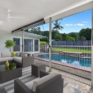 24 Crowther Street, Whitfield, QLD 4870 AUS