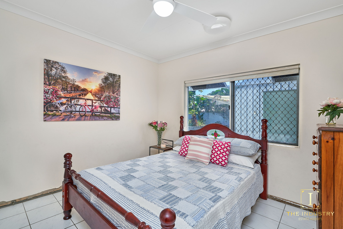 18 Jules Street, Kewarra Beach, QLD 4879 AUS